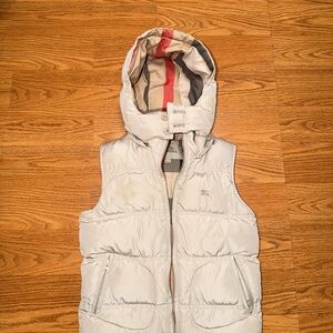 Burberry Kids Ivory Puffer Vest with Hood